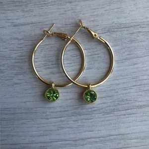 Zirkon Taşlı Gold Küpe