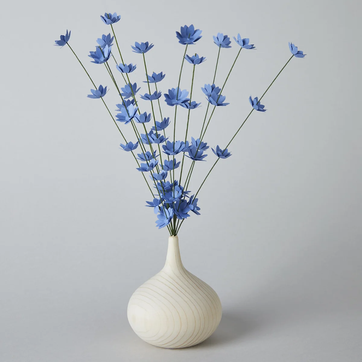 Eflatun Bouquet With Wooden Vase image 1