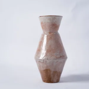No. 16 Blush Vazo
