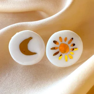 Ay & Güneş Porselen Beyaz Küpe