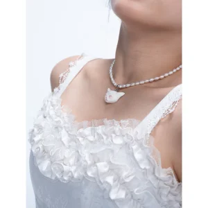 Angry Puss - Pearl And Cat Necklace