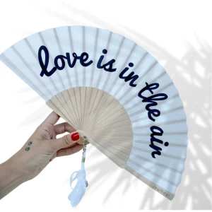 "love Is In The Air" Yelpaze