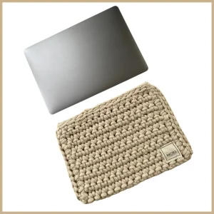 Peanut Case Örgü Laptop Kılıfı