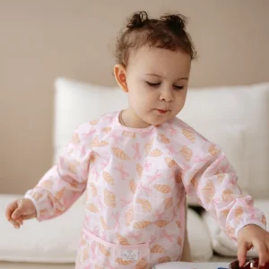 Kruvasan Pembe Sıvı Geçirmez Aktivite Önlüğü